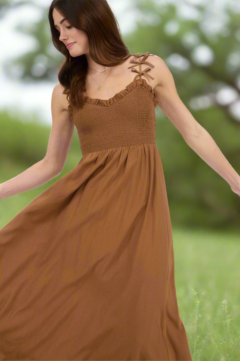 Saddle Sweetheart Bow Detail Midi Dress
