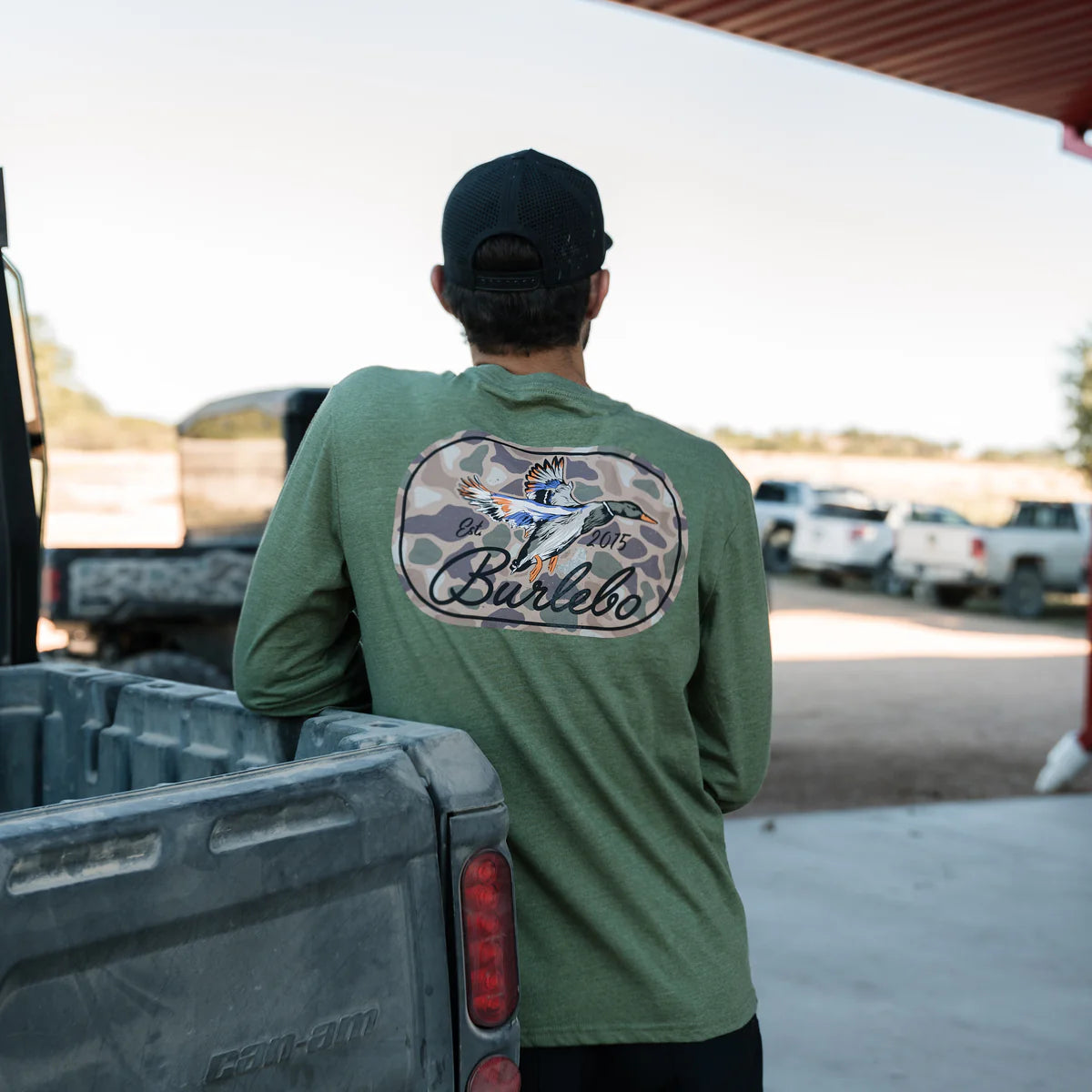 Long Sleeve Tee - Ducks Flying In - Heather Olive