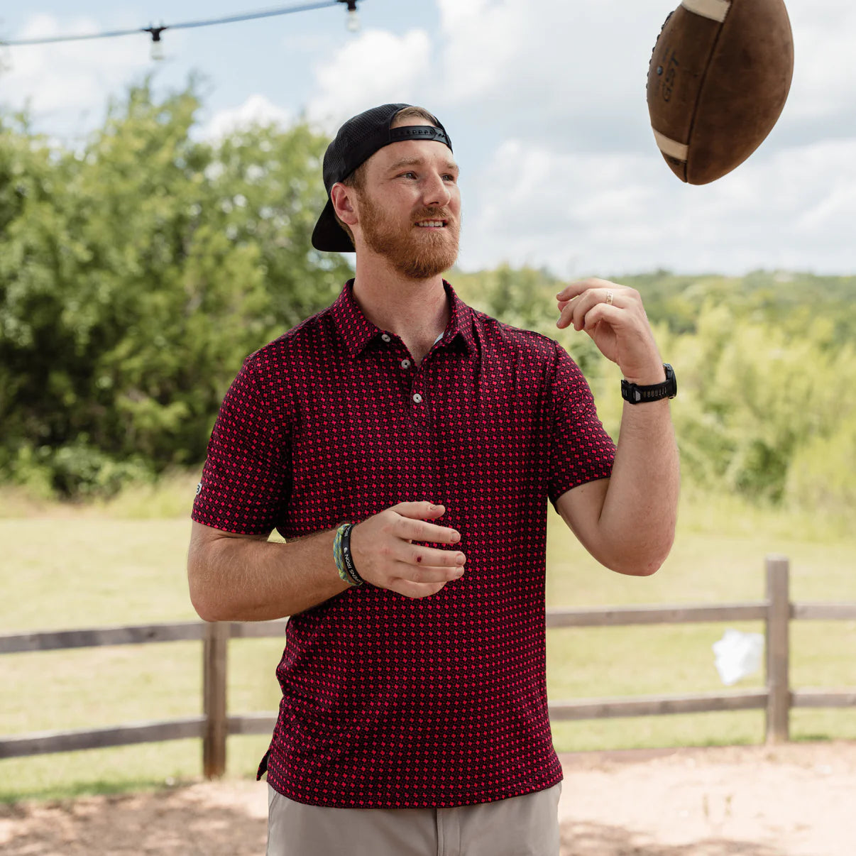 Performance Polo: Texas Black & Red