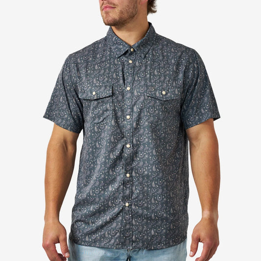 Performance Western Shirt: Paisley Spurs
