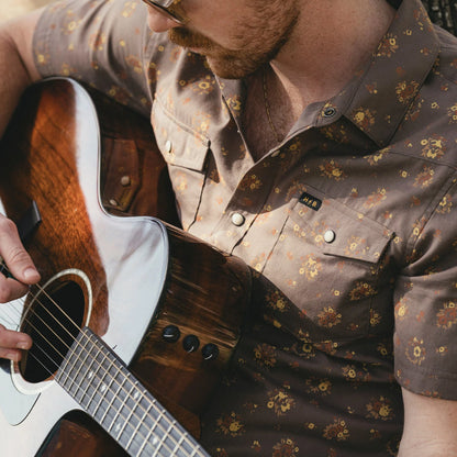 H Bar B Short Sleeve Snapshirt Bouquets : Morel