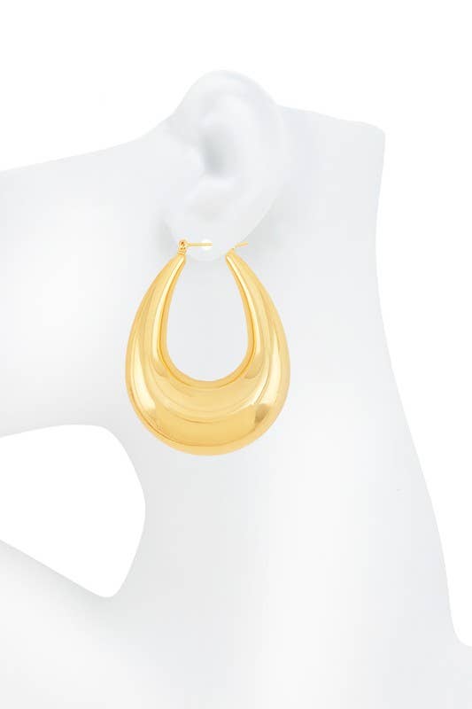Chunky Metal Front Oval Earring: Gold