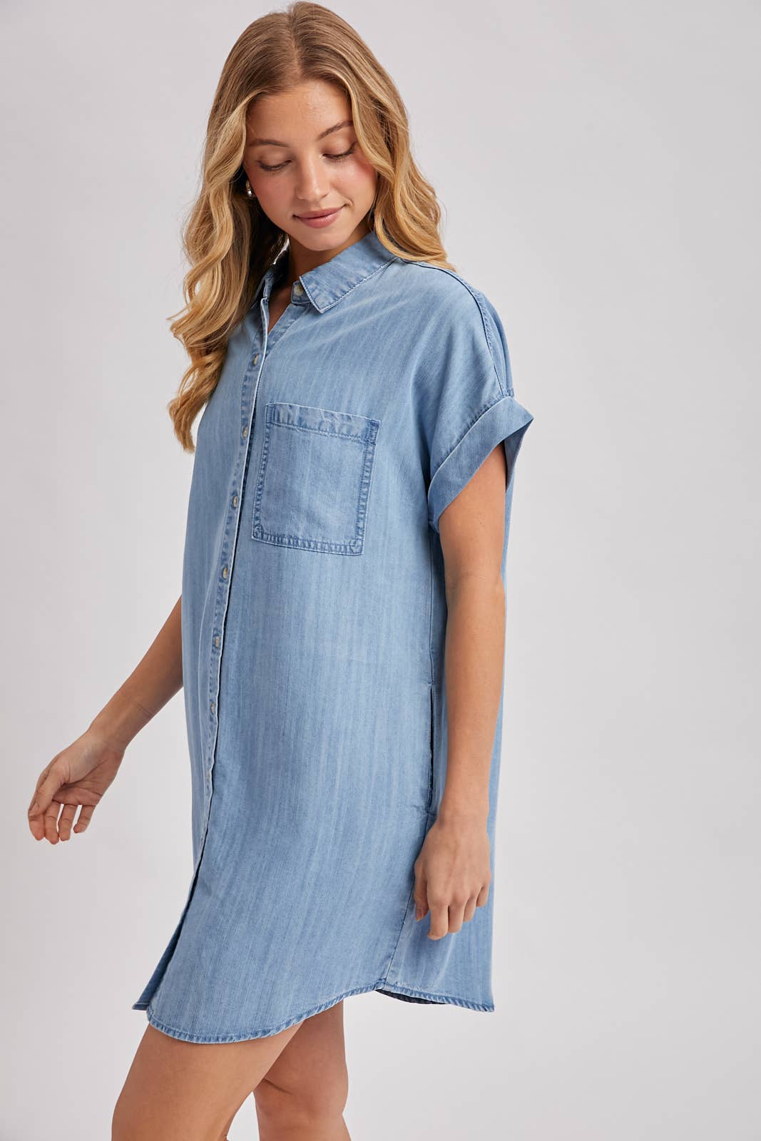 Annie Denim Button Down Shirt Dress: Light Wash