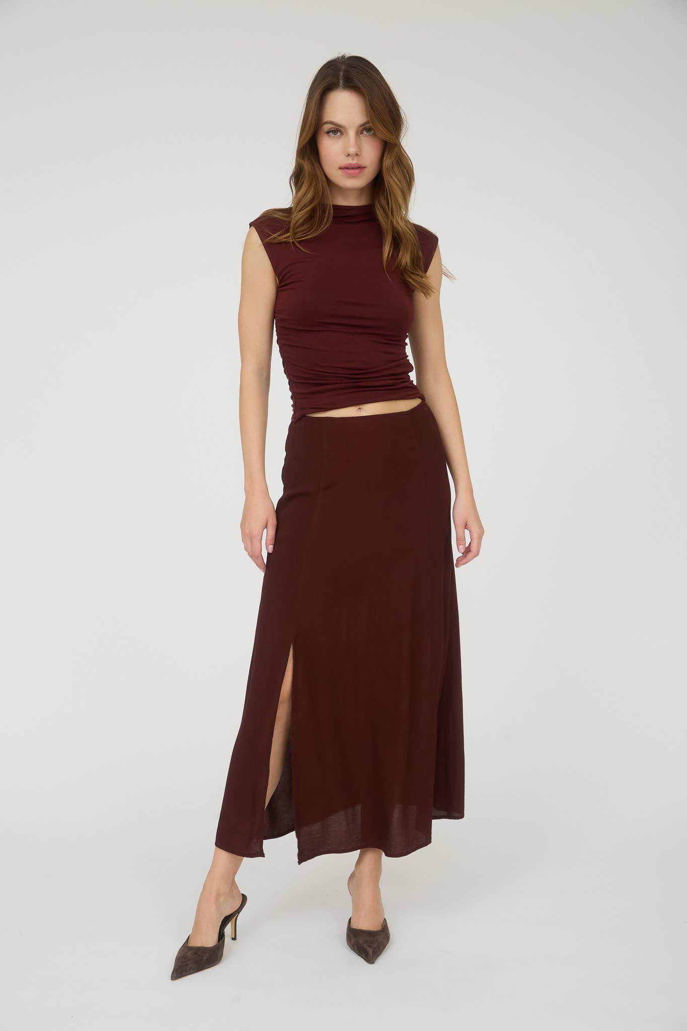 Fiona Side Slit Lightweight Midi Skirt: Burgundy