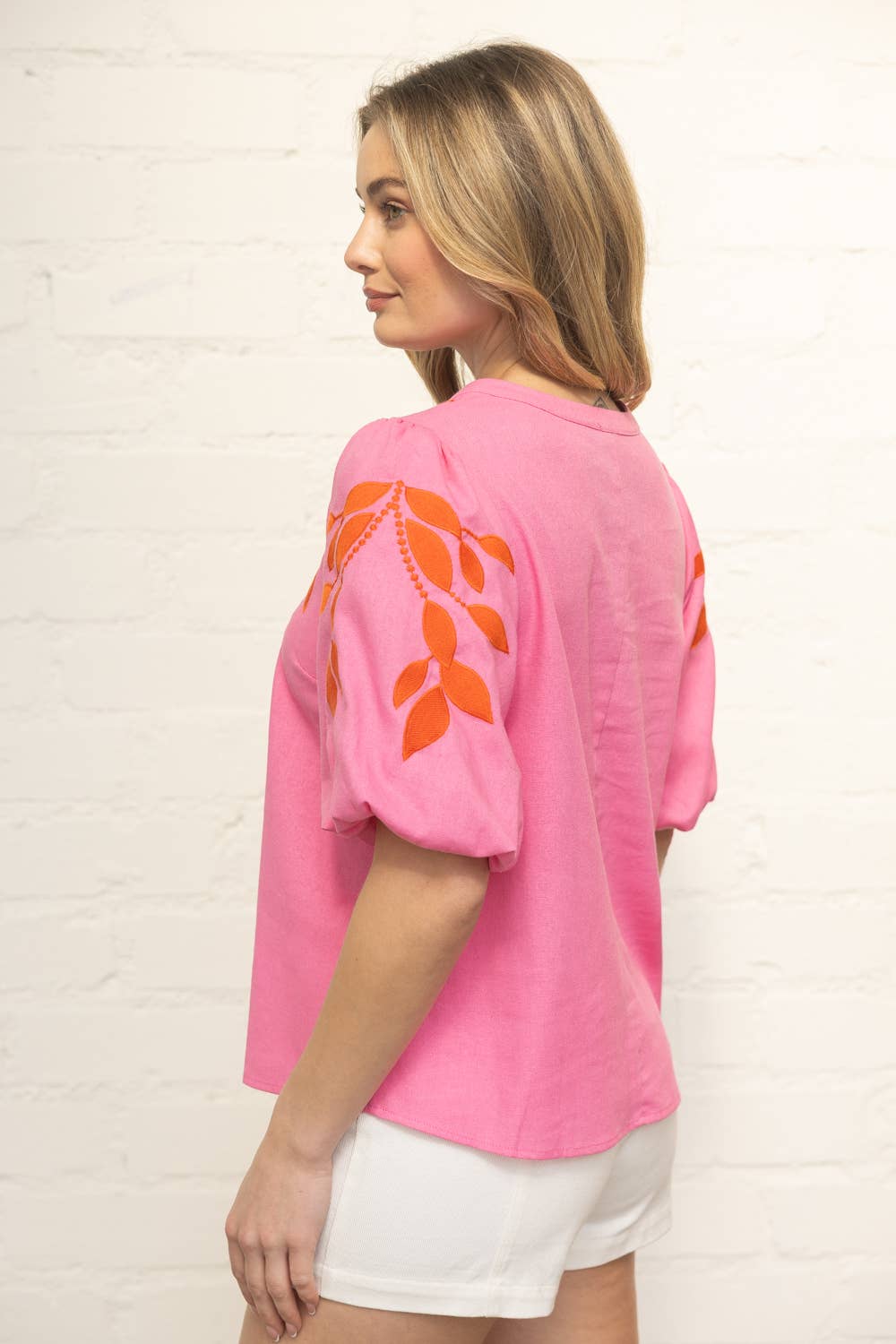 Posie Floral Embroidered Bubble Sleeve V-Neck Top: Pink