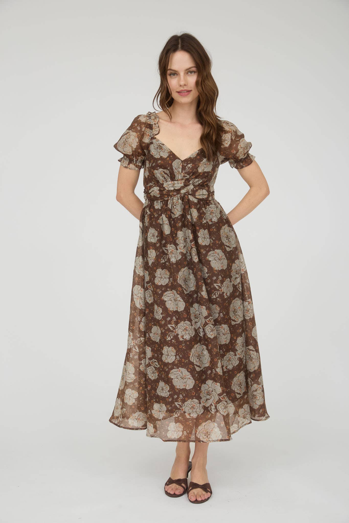Willa Floral Sweetheart Midi Dress