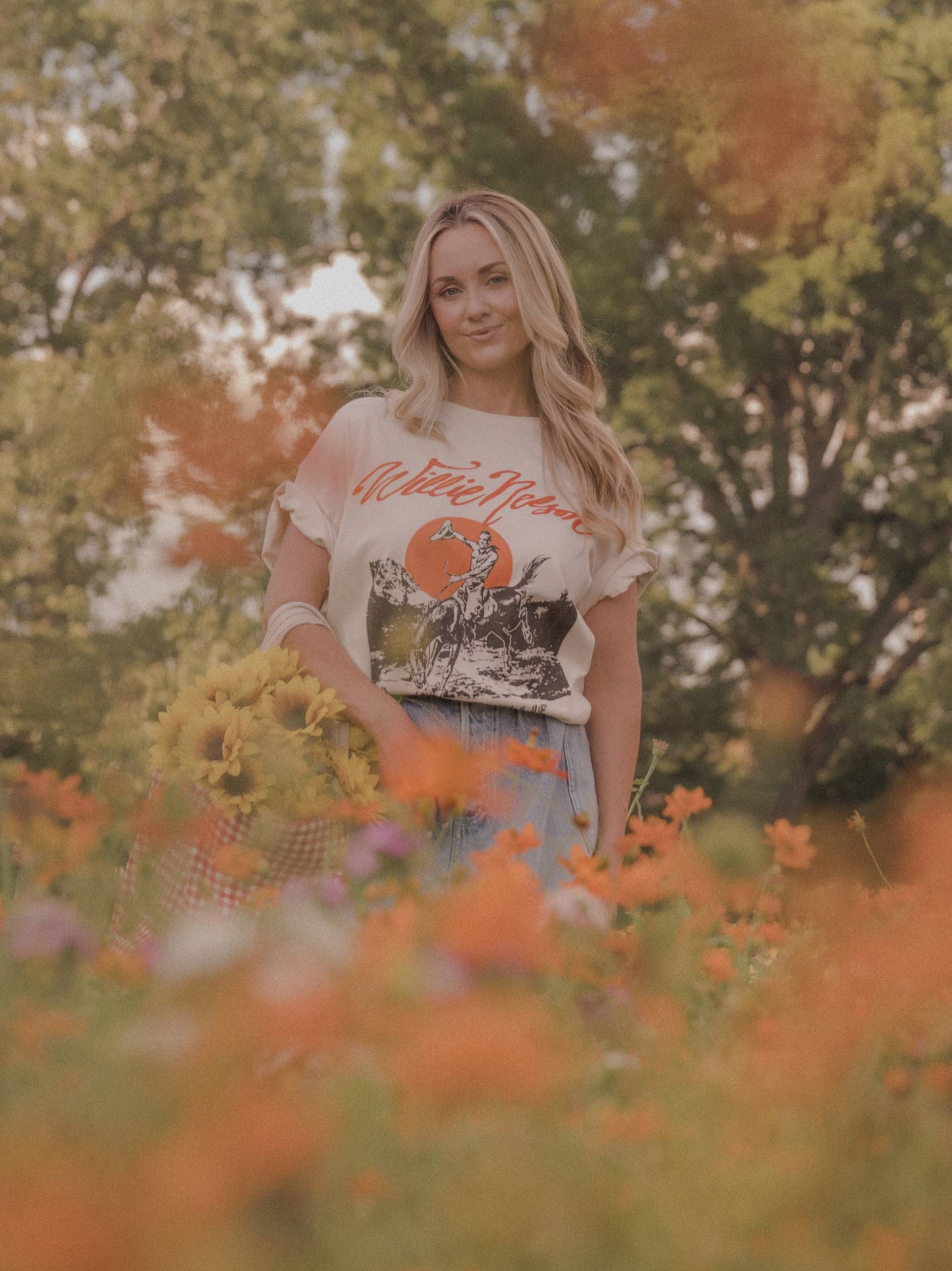 Willie Nelson Country Willie Off White Thrifted Graphic Tee