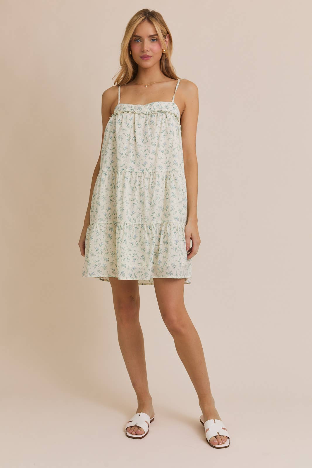 Breeze Sleeveless Tiered Mini Dress: Cream Blue Floral