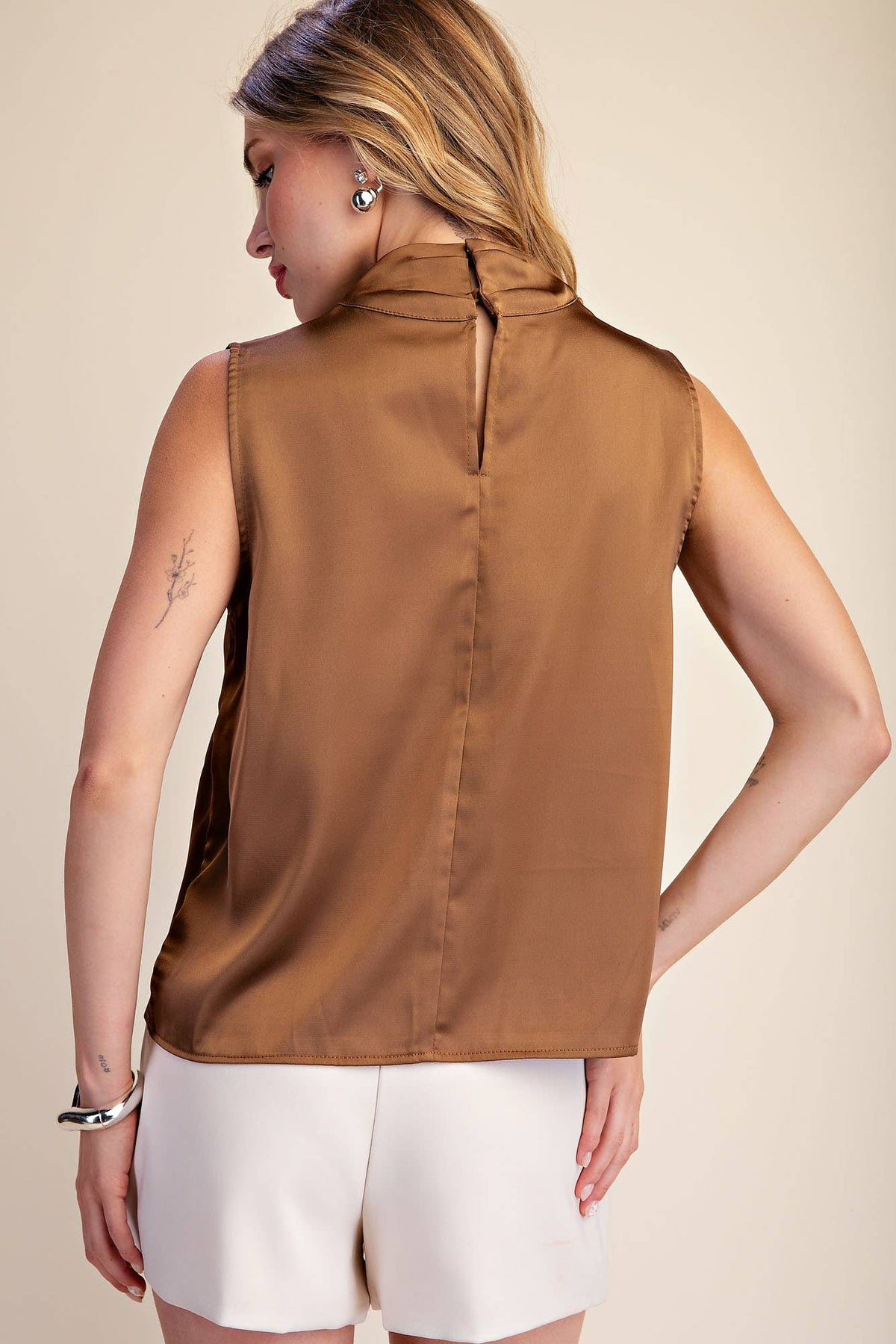 Esme Draped Mock Neck Sleeveless Satin Top: Mocha