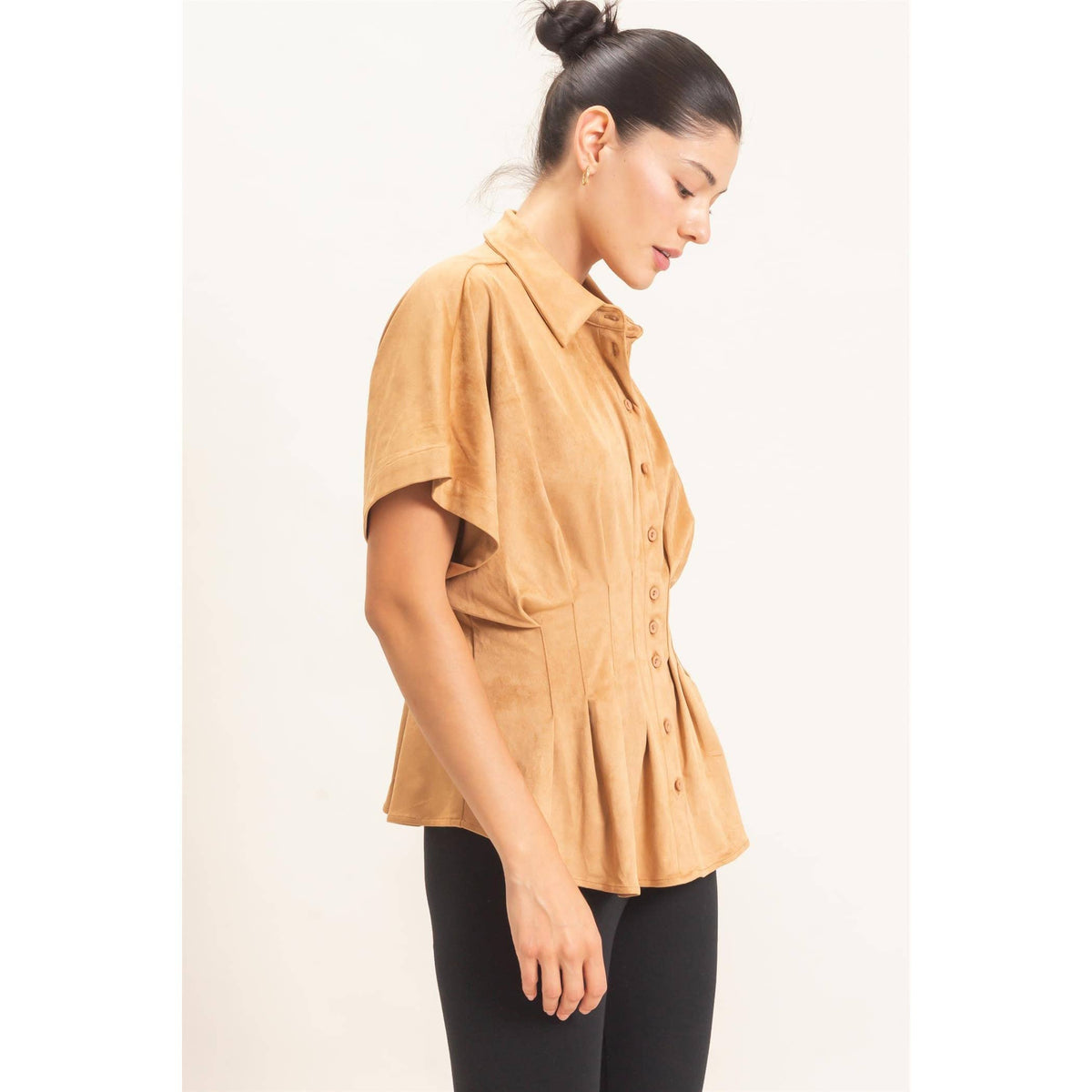 Suede Button-Down Blouse: CAMEL / S-M-L(2-2-2)