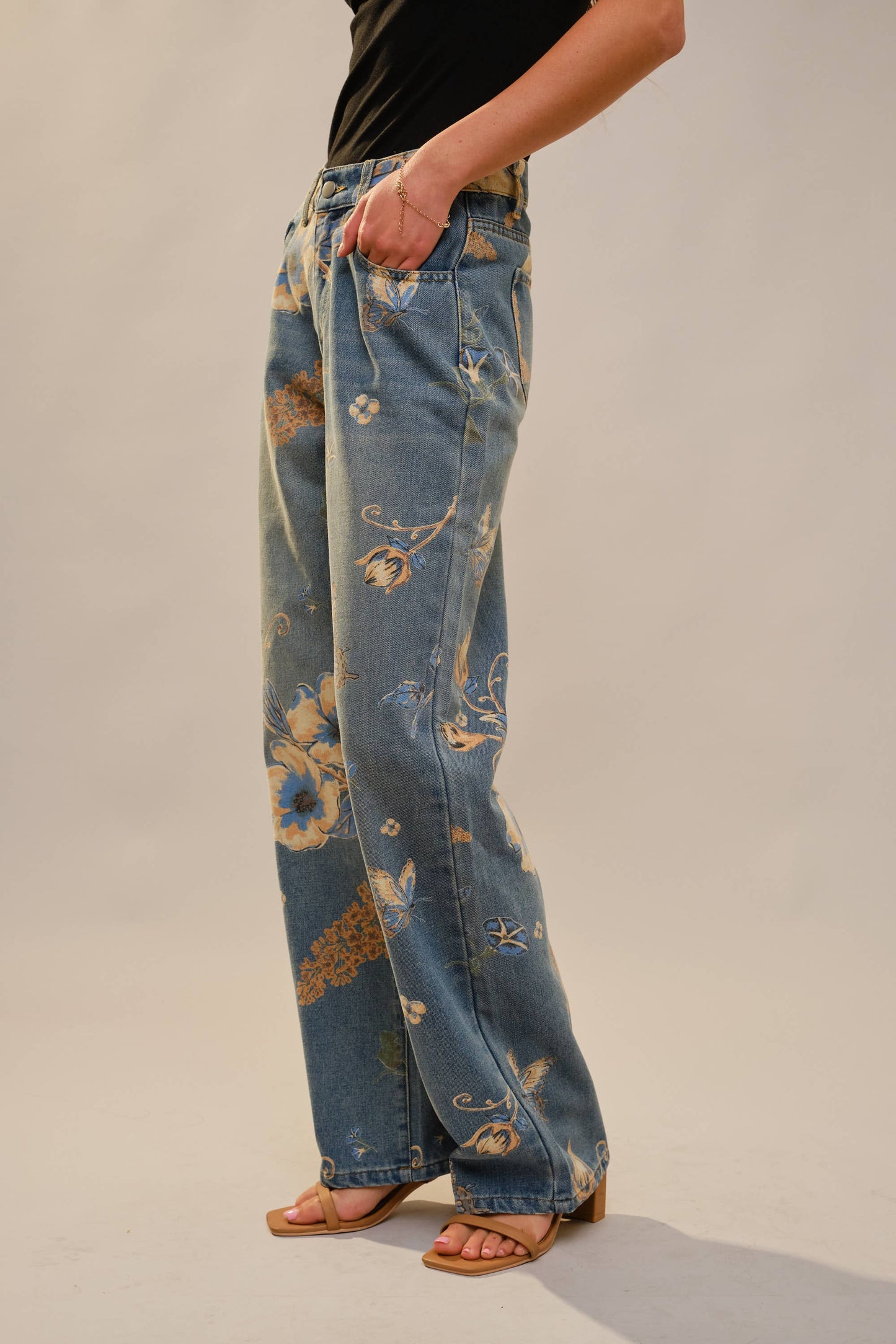 Wildflower Floral Print Wide Leg Jeans: DENIM MULTI