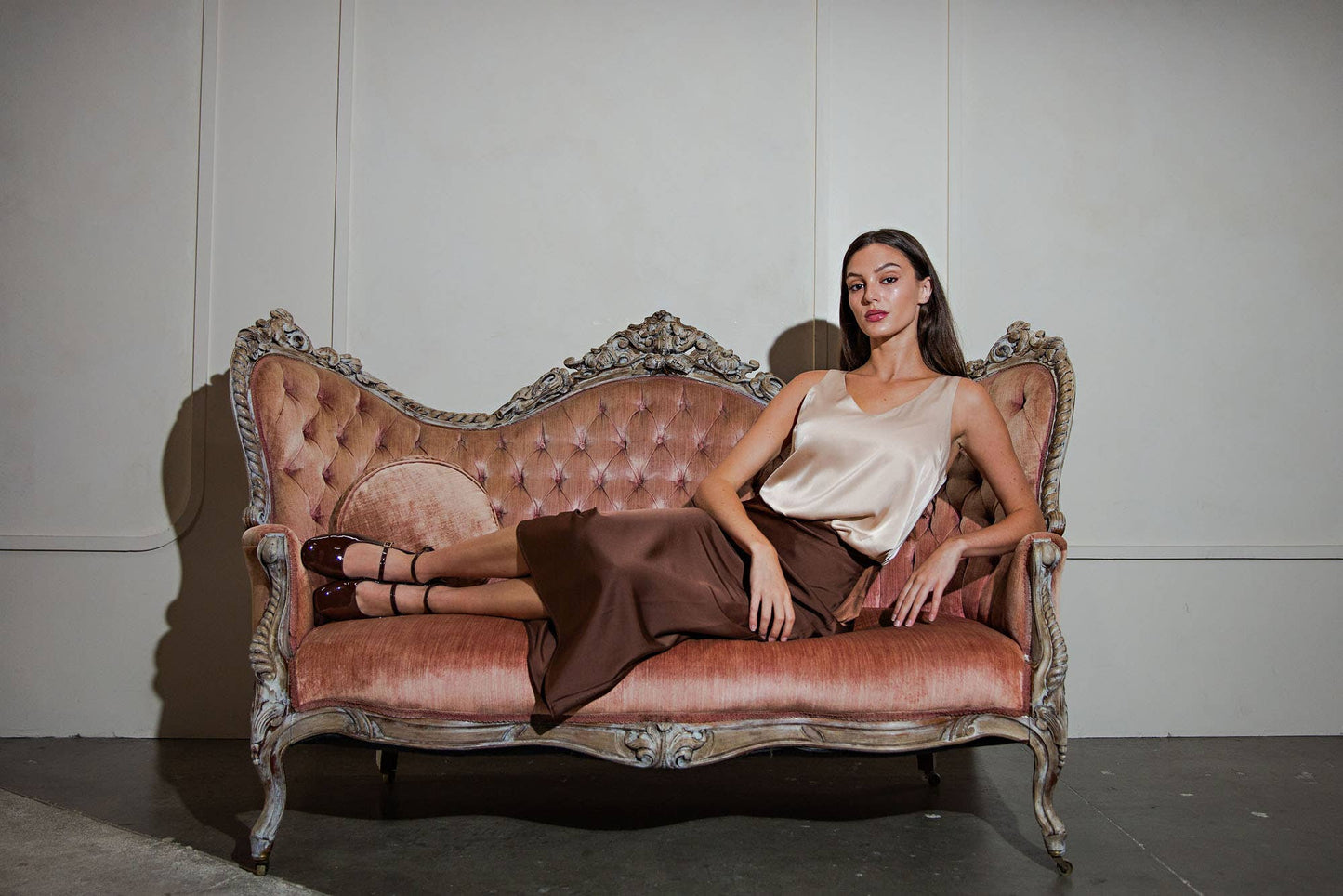 Cafe Stretch Satin Midi Skirt: Brown