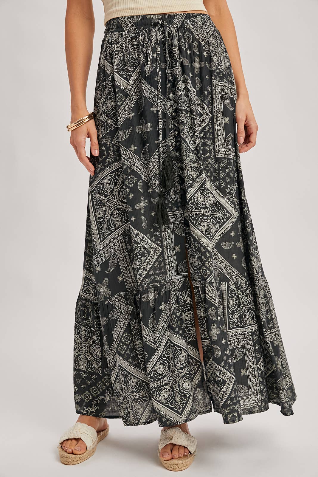 BOHO PRINT TIERED BUTTON DOWN FRONT MAXI SKIRT: ASH