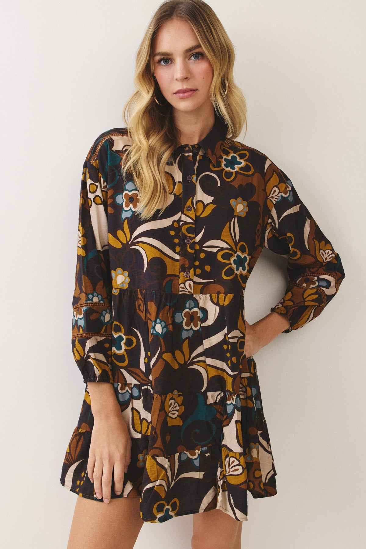 Trudy Retro Floral Tiered Shirt Dress: Multi