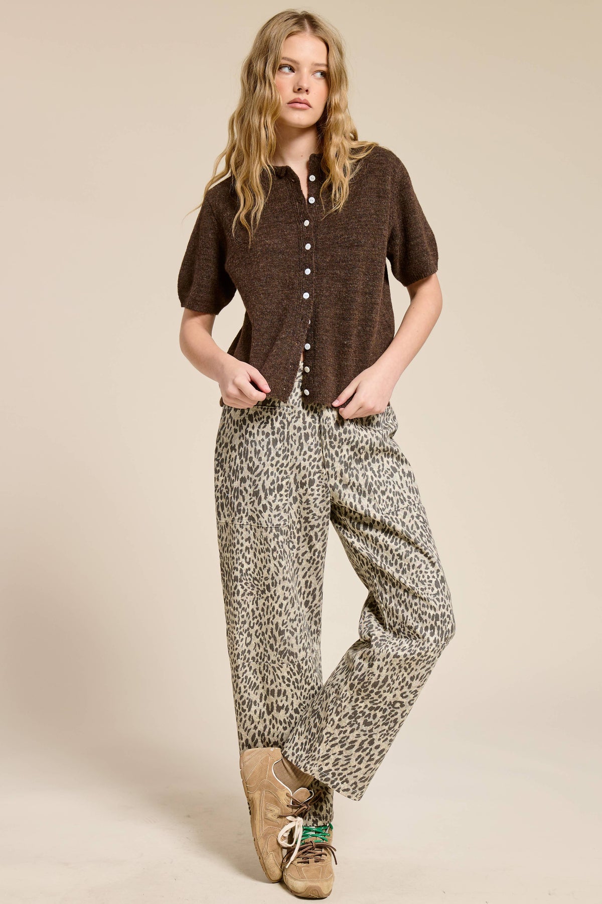 Short Sleeve Button Down Cardigan Top: Tangerine / M