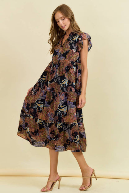Phoenix Paisley Spit Neck Tiered Midi Dress: Black Spice