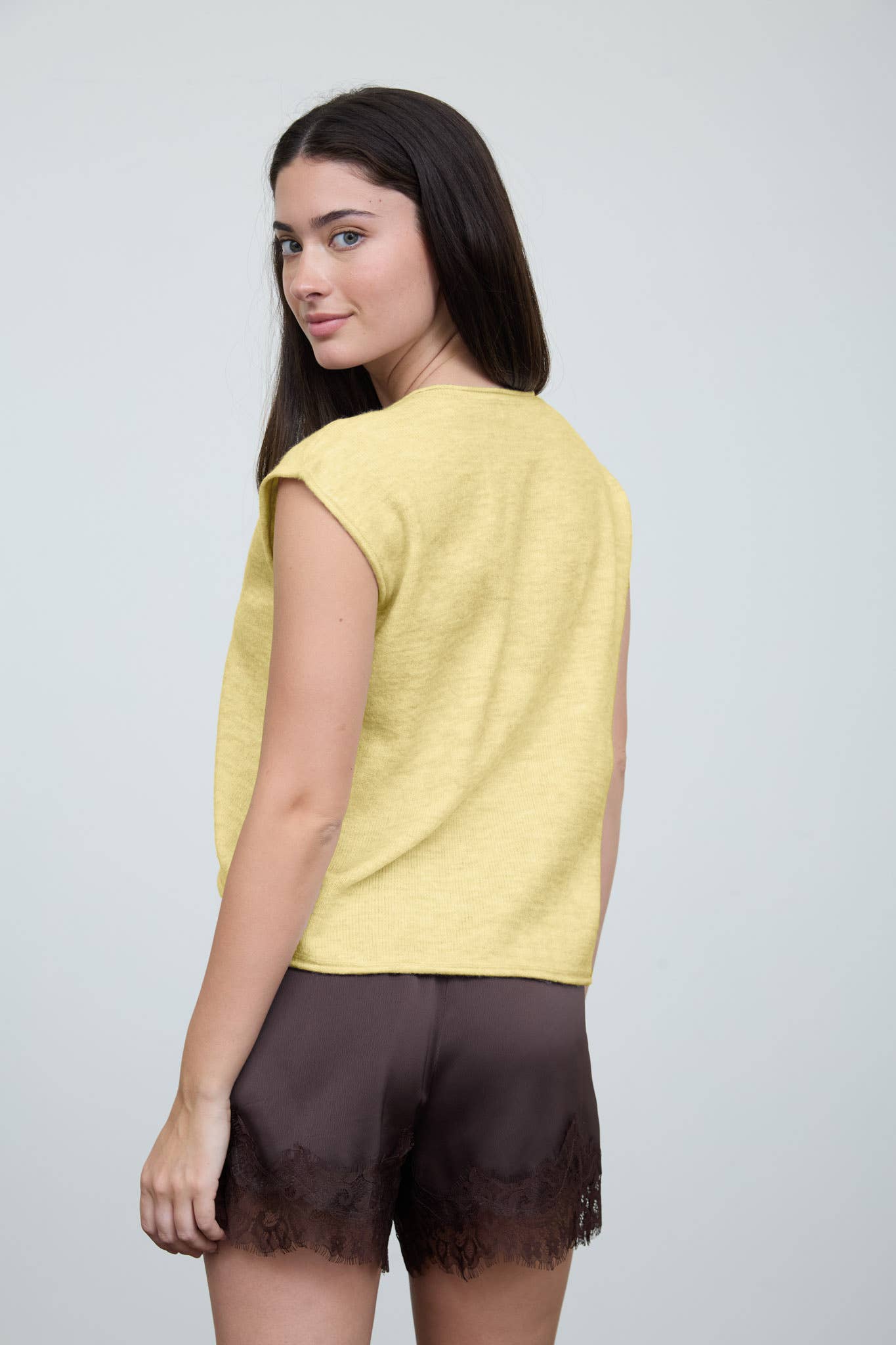Veda Round Neck Short Sleeve Rolled Edge Knit Vest: Butter Yellow